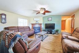 1911 Abba Ct. photo 4