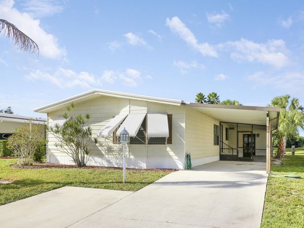 7630 SE Shenandoah Drive, Hobe Sound, FL 33455