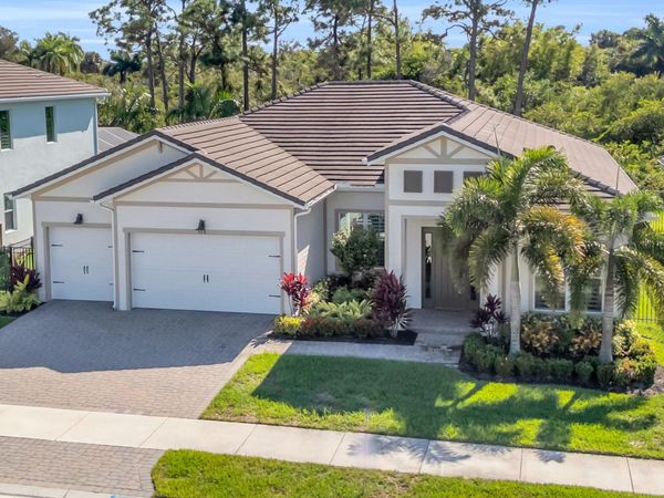 668 SW Riverwatch Place, Stuart, FL 34997