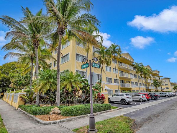 1515 E Broward Boulevard, Unit 325, Fort Lauderdale, FL 33301