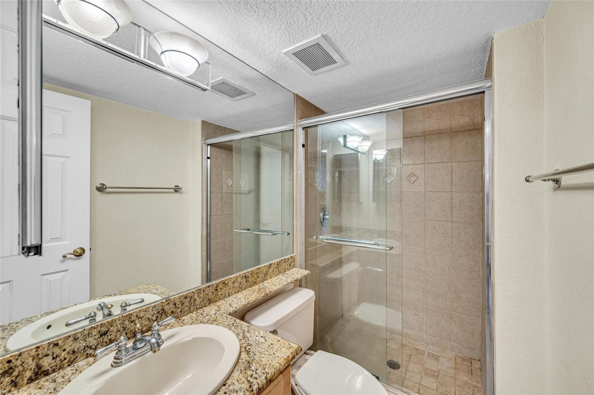 1515 E Broward Boulevard, Unit 325, Fort Lauderdale, FL 33301 Photo