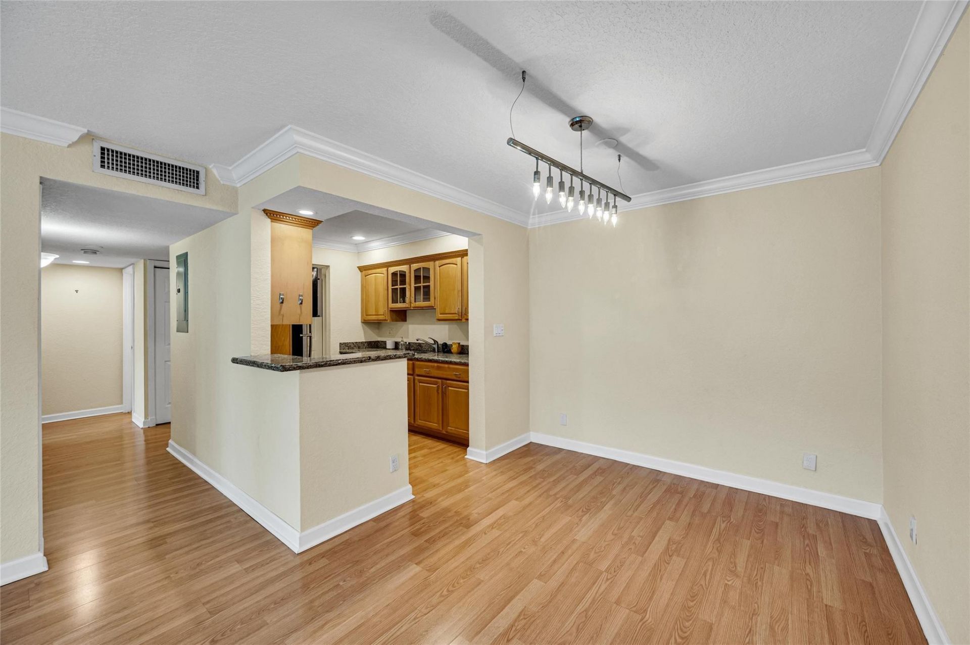 1515 E Broward Boulevard, Unit 325, Fort Lauderdale, FL 33301 Photo