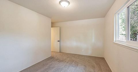 4300 Morpheus Ln, Sacramento, CA 95864 Photo