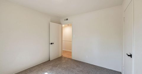 4300 Morpheus Ln, Sacramento, CA 95864 Photo