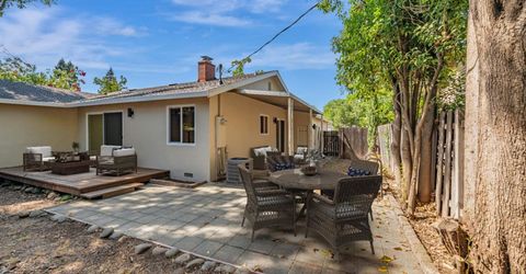 4300 Morpheus Ln, Sacramento, CA 95864 Photo