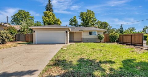 4300 Morpheus Ln, Sacramento, CA 95864 Photo
