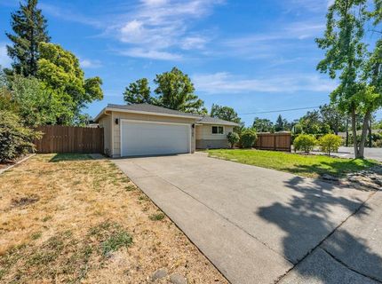 4300 Morpheus Ln, Sacramento, CA 95864 Photo