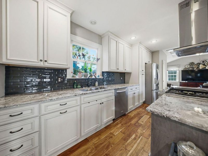 125 S Stanwood Road, Columbus, OH 43209 Photo 19