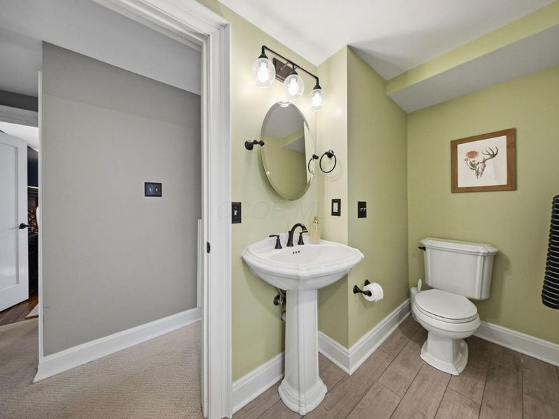 125 S Stanwood Road, Columbus, OH 43209 Photo 45