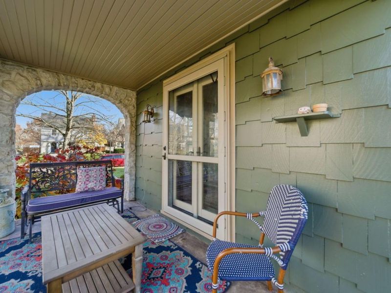 125 S Stanwood Road, Columbus, OH 43209 Photo 6