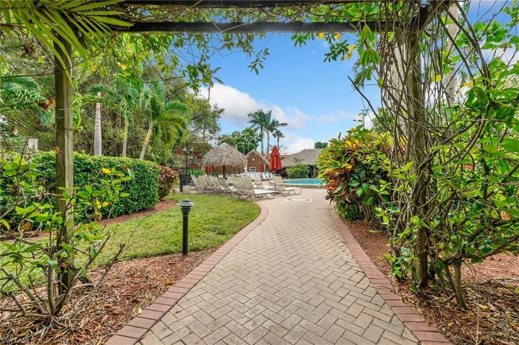 2555 Tamiami Trl N, Unit 204, Naples, FL 34103 Photo