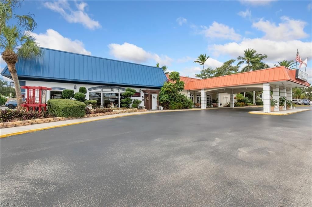 2555 Tamiami Trl N, Unit 204, Naples, FL 34103 Photo