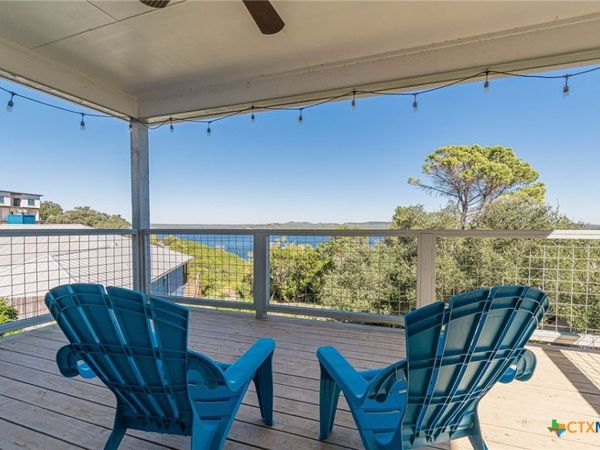 1950 Triple Peak Drive, Canyon Lake, TX 78133