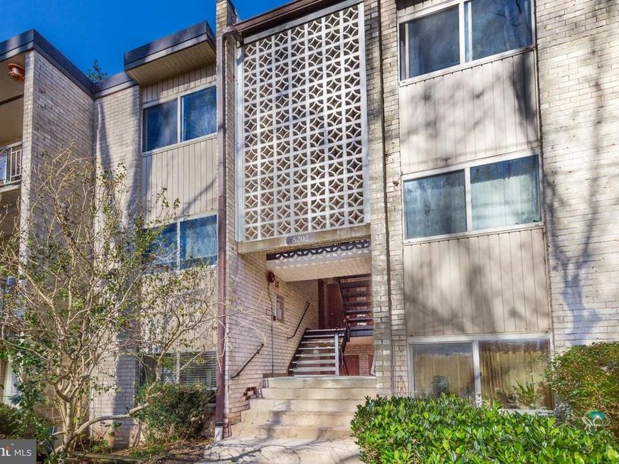 5202 Crossfield Court, Unit 117, Rockville, MD 20852 Main Photo