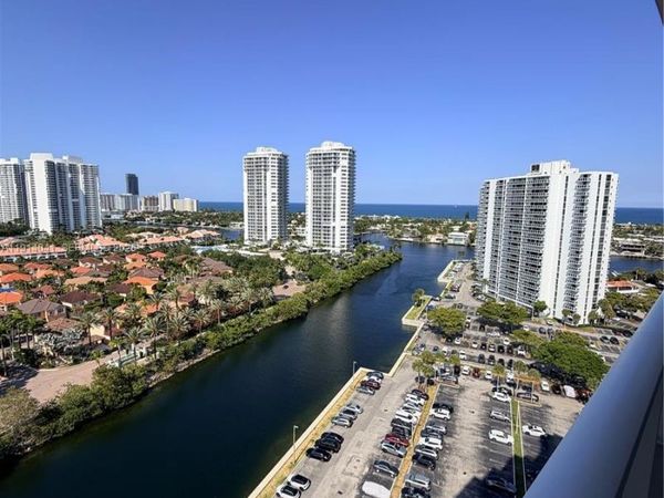 3701 N Country Club Dr, Unit 1901, Aventura, FL 33180