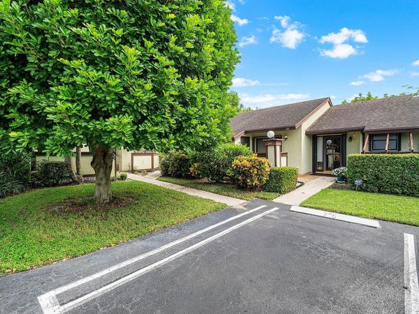 276 Beaver Dam Court, Royal Palm Beach, FL 33411