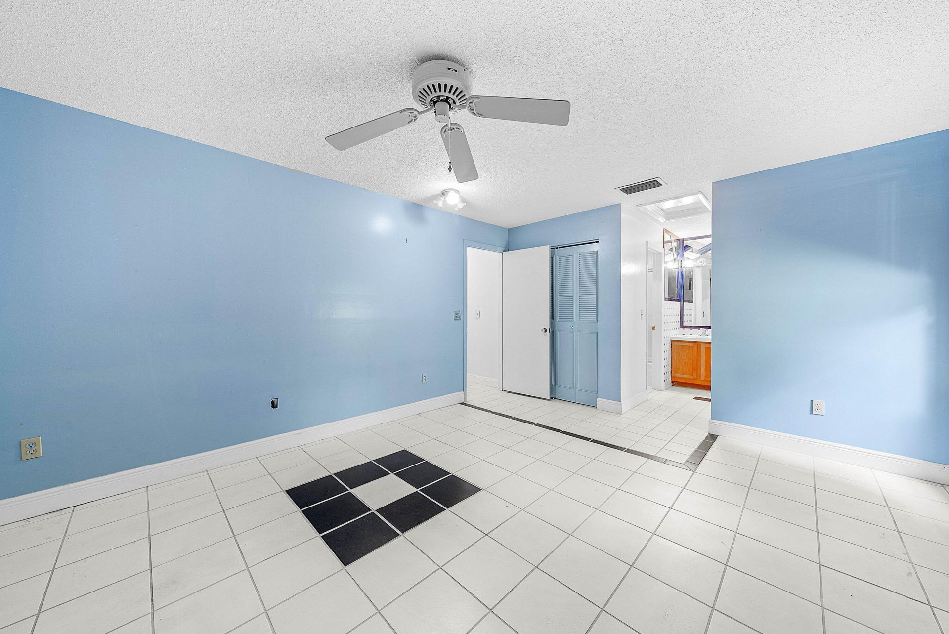 276 Beaver Dam Court, Royal Palm Beach, FL 33411 Photo