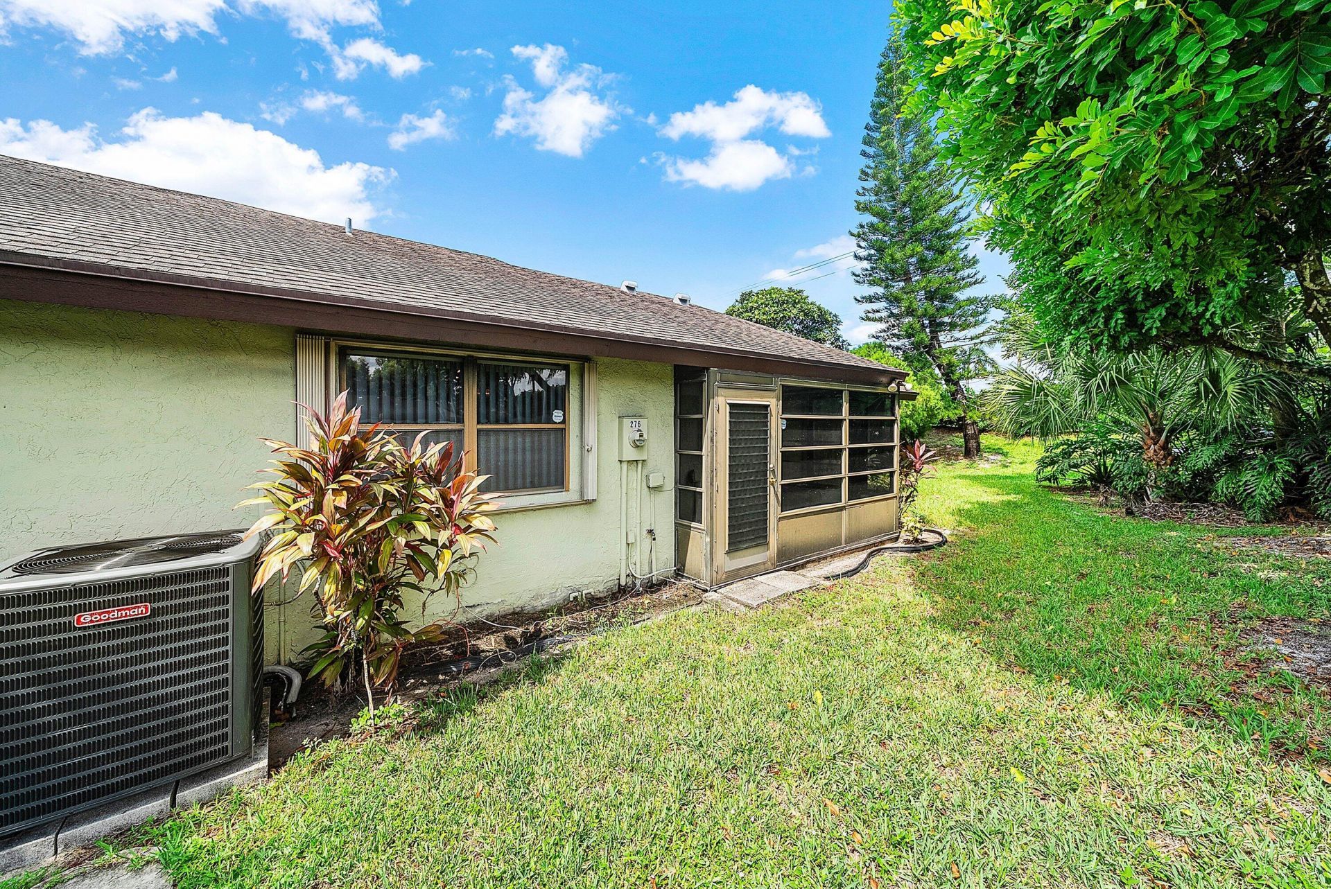 276 Beaver Dam Court, Royal Palm Beach, FL 33411 Photo