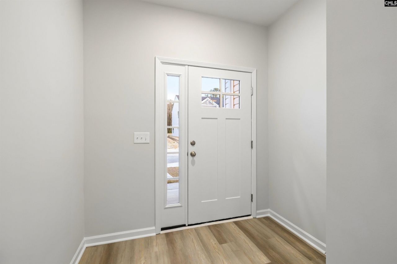 2045 Armada Road Photo 4