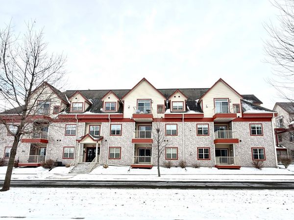 955 Liberty Boulevard, Unit 104, Sun Prairie, WI 53590