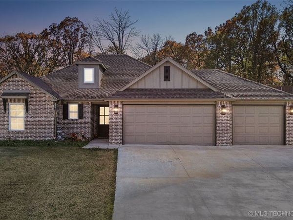21870 E Morgan Road, Claremore, OK 74017
