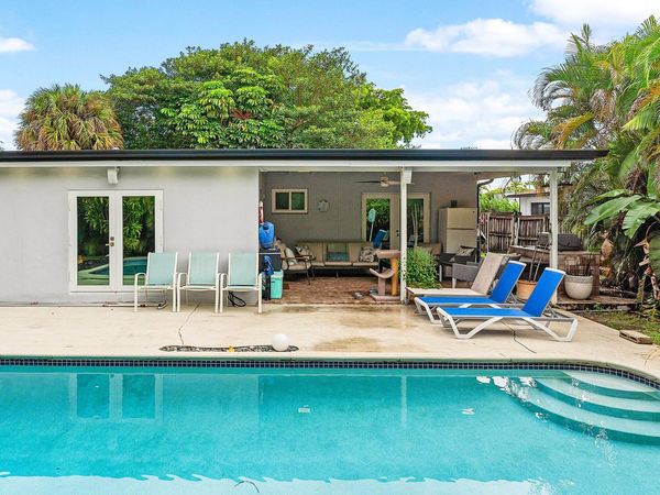 5300 Tyler Street, Hollywood, FL 33021