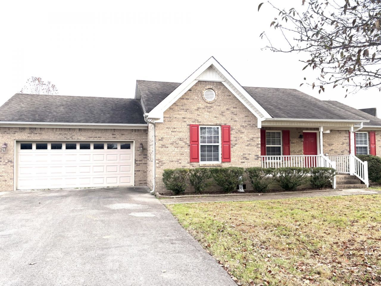 1921 Littleton Ct Columbia, TN 38401