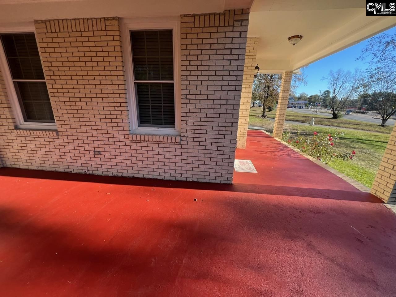 172 S Pine Street Photo 26