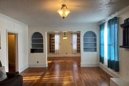 172 S Pine Street photo 4