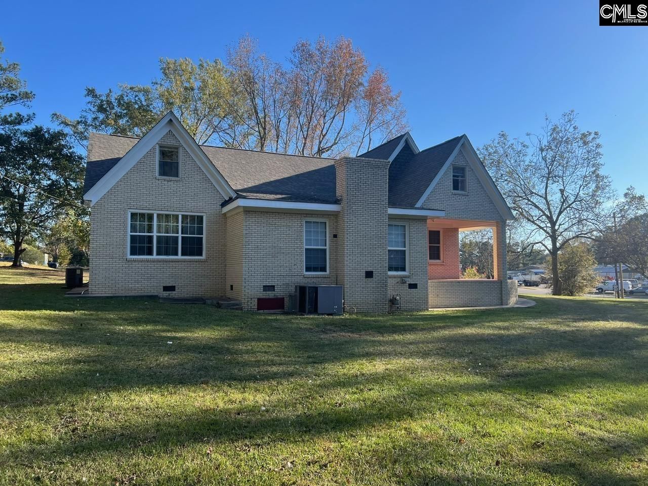 172 S Pine Street Photo 9