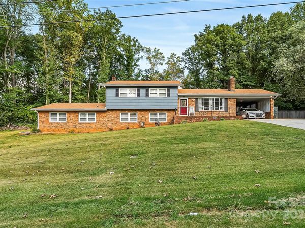 304 Parlier Avenue NE, Conover, NC 28613