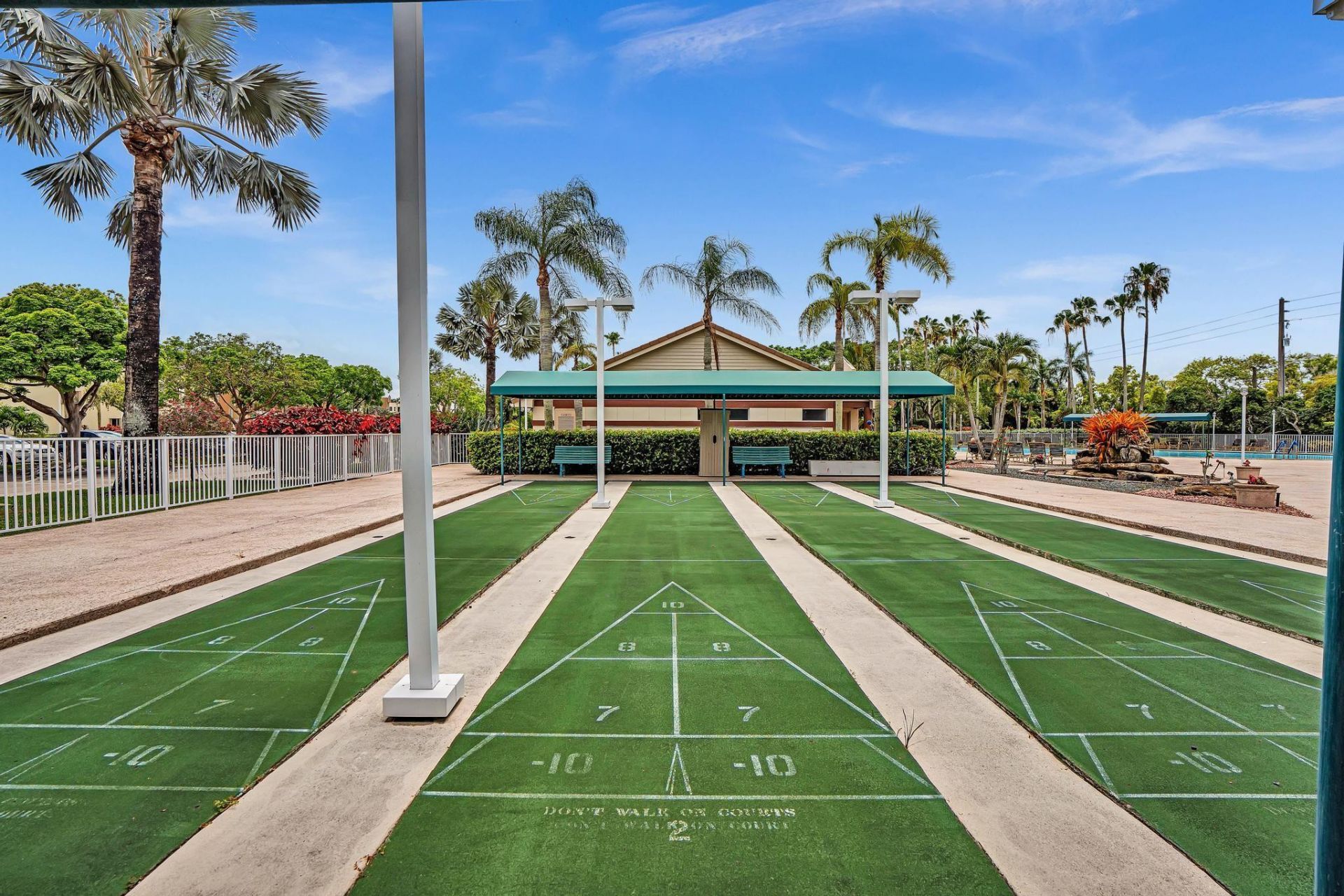 7512 N Devon Drive, Unit 210, Tamarac, FL 33321 Photo