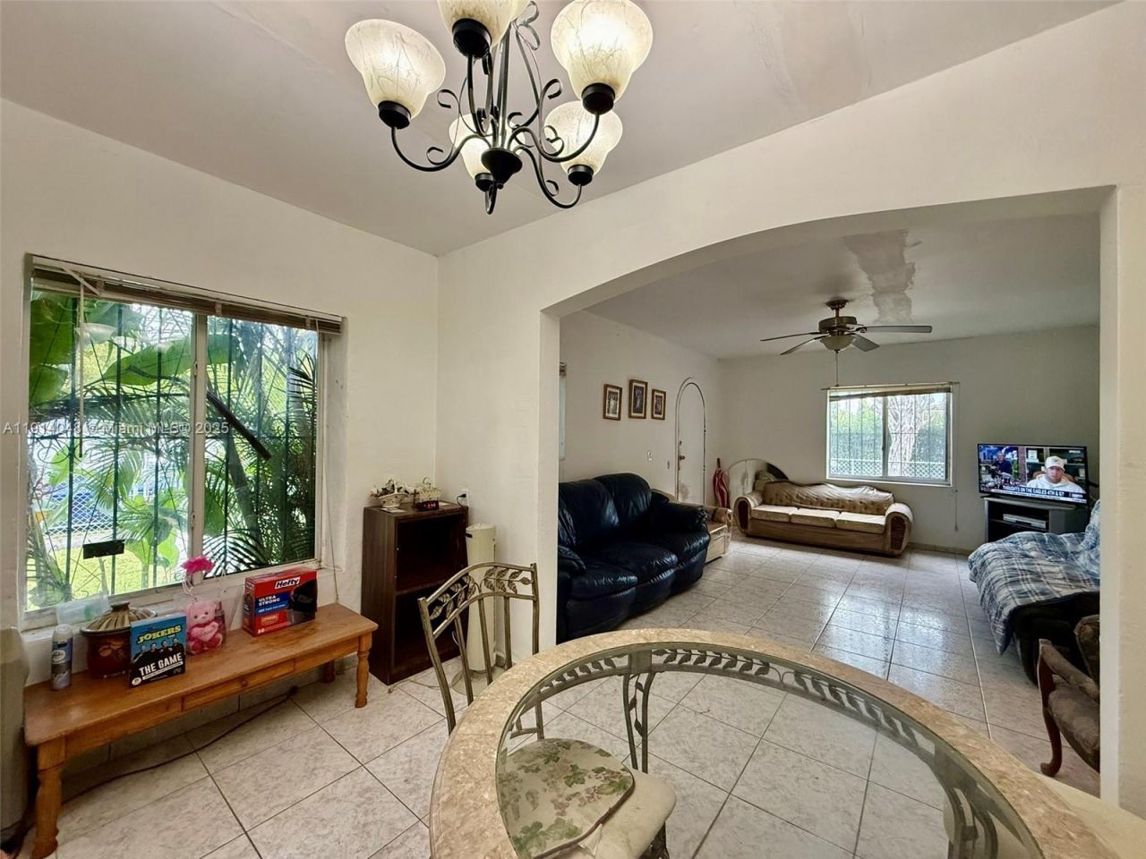 3000 NW 5th St, Miami, FL 33125 Photo