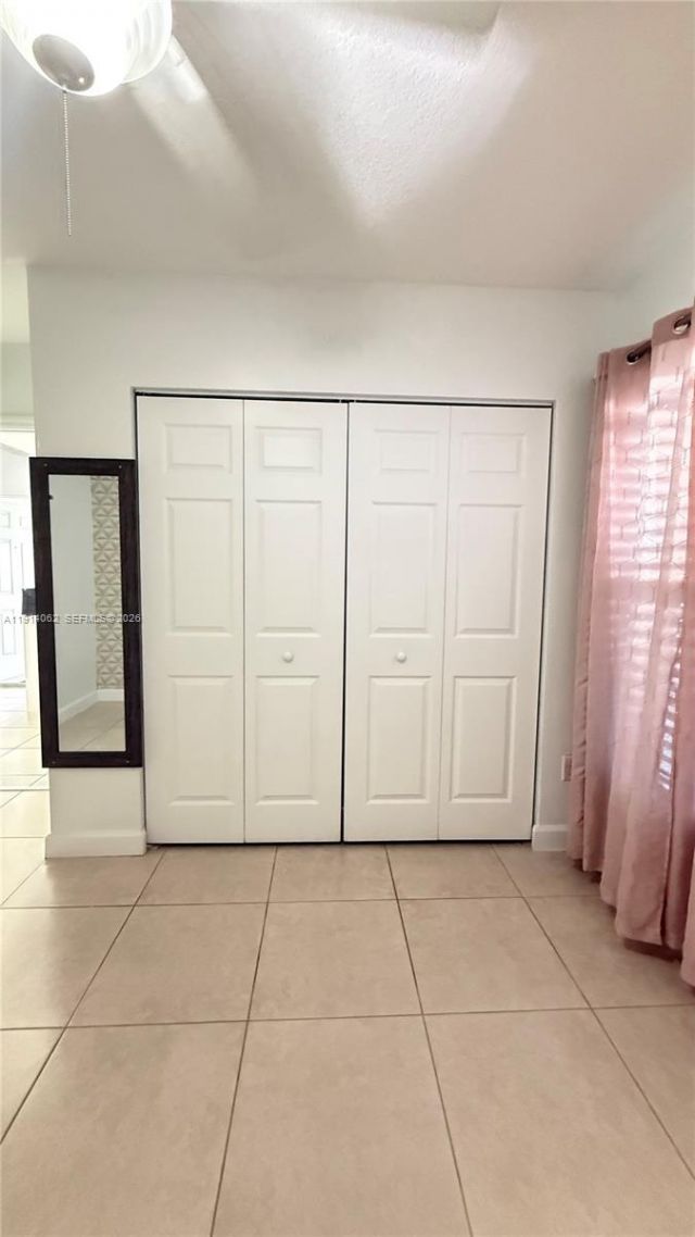 1018 Foster Rd, Hallandale Beach, FL 33009 Photo