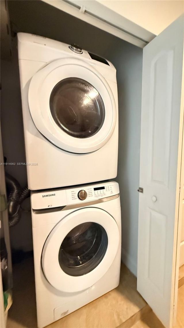 1018 Foster Rd, Hallandale Beach, FL 33009 Photo