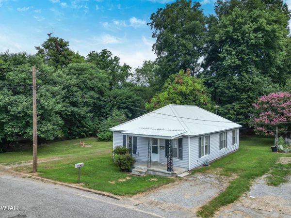 1518 E Wheeler Street , Dyersburg, TN 38024