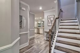 627 Calabria Court photo 4