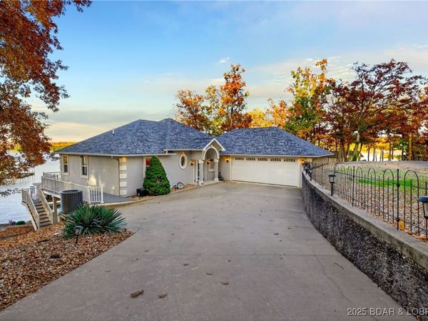 331 Hollow Oak Road, Sunrise Beach, MO 65079