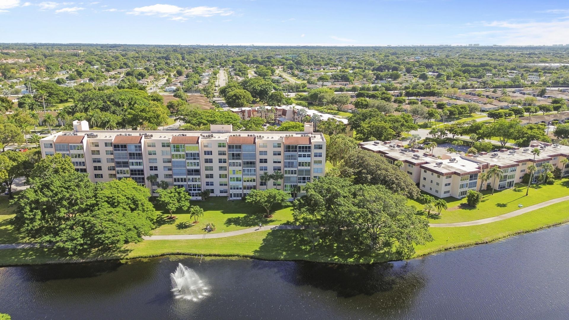 14671 Bonaire Boulevard, Unit 404, Delray Beach, FL 33446 Photo