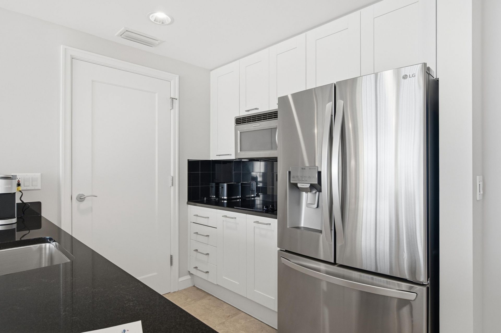 3800 N Ocean Drive, Unit 717, Singer Island, FL 33404 Photo