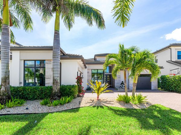 9594 Vescovato Way, Boca Raton, FL 33496