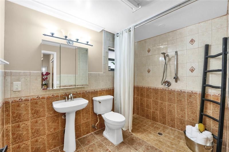 8871 NW 3rd Street, Pembroke Pines, FL 33024 Photo