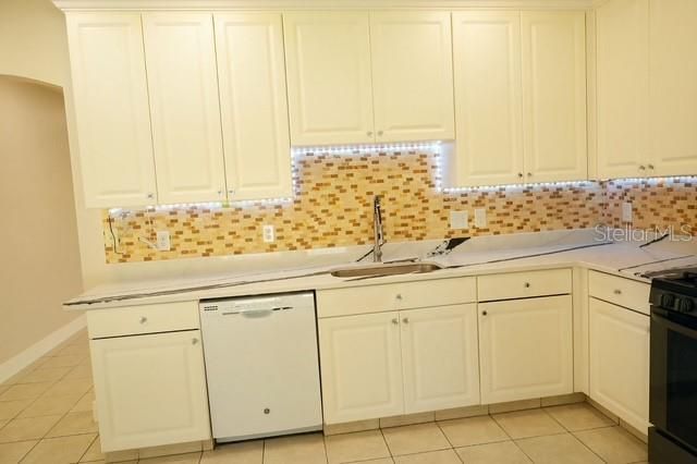 16008 Stags Leap Drive, Lutz, FL 33559 Photo