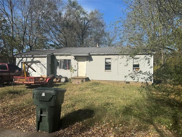 610 Marietta Street, Muskogee, OK 74401