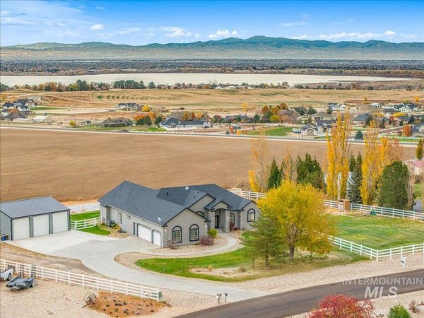 13228 Crescent Dr, Nampa, ID 83686