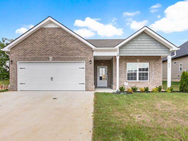 564 Ayden Ln , Clarksville, TN 37042