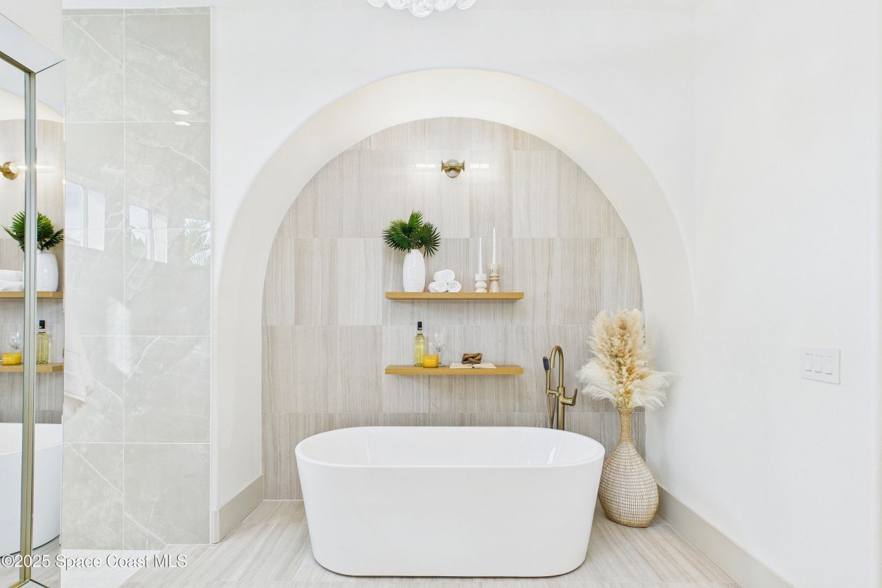 148 Miami Avenue, Indialantic, FL 32903 Photo