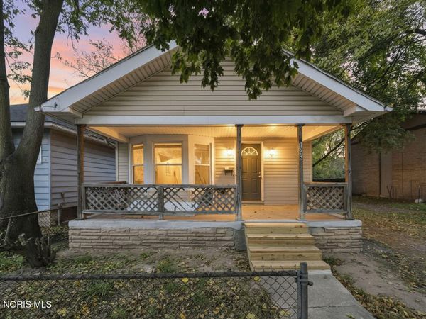 1206 Warwick Avenue, Toledo, OH 43607