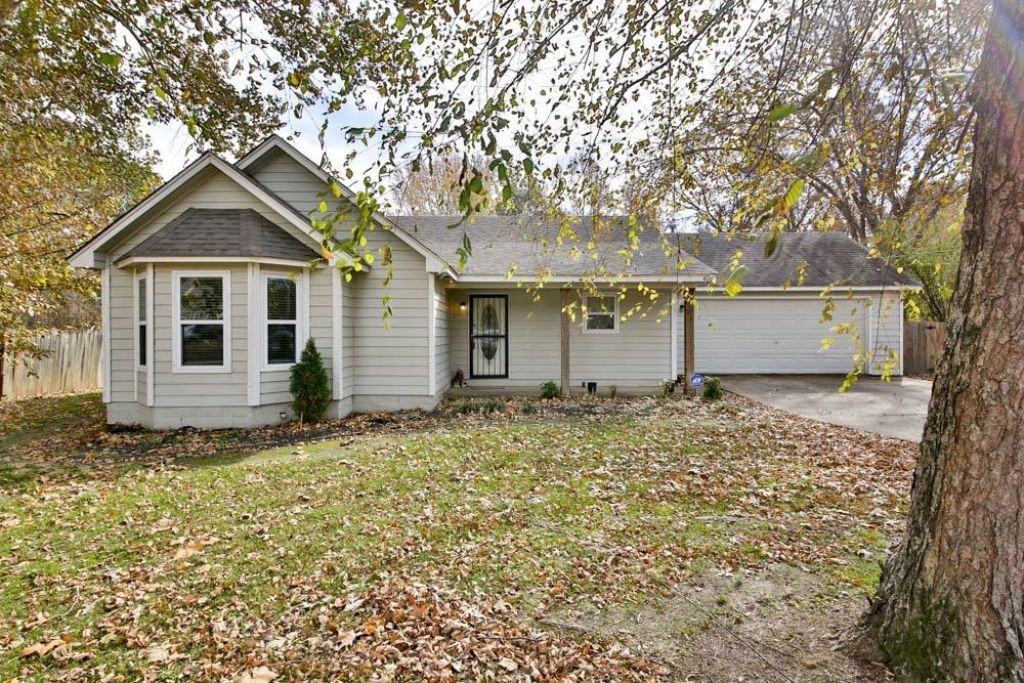 400 Shannon Ln, Atoka, TN 38004 Main Photo