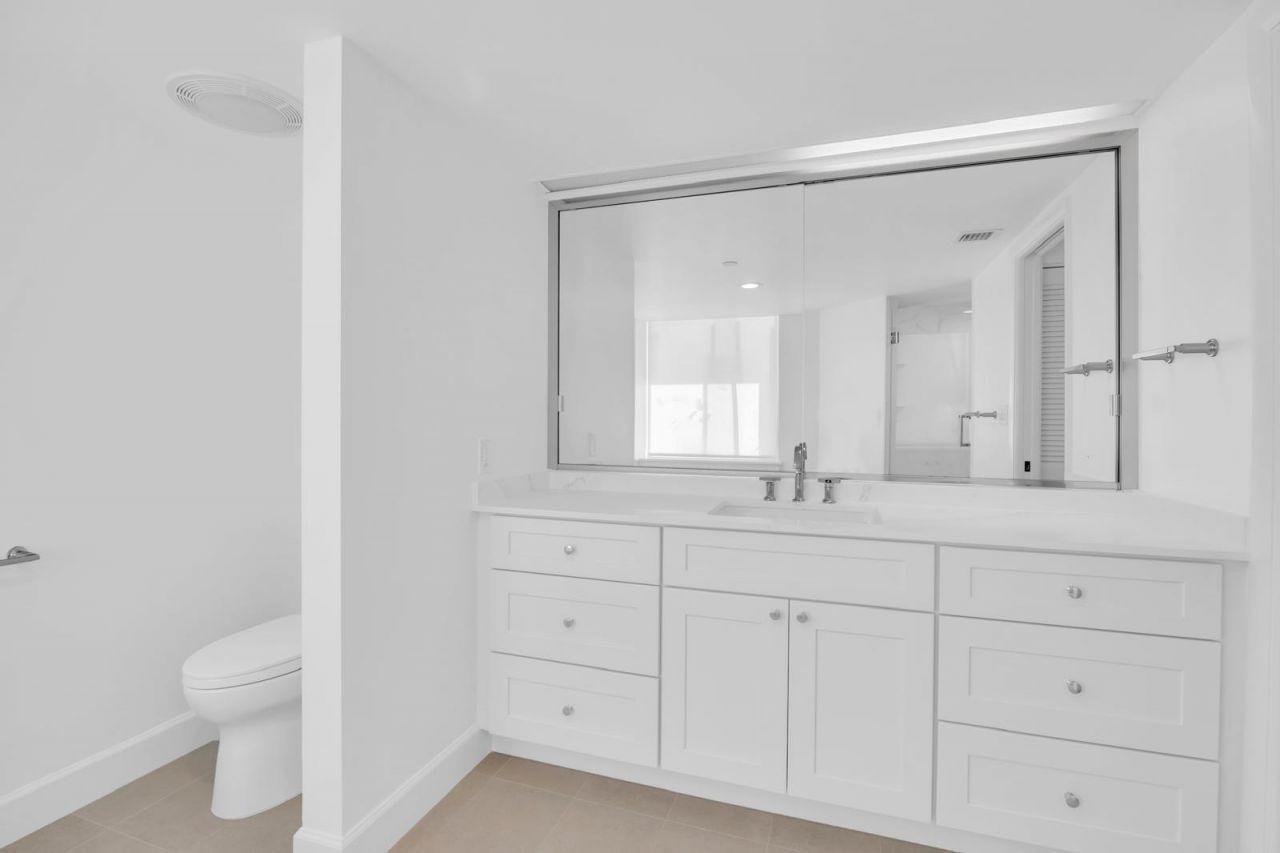 529 S Flagler Dr, Unit 14h, West Palm Beach, FL 33401 Photo